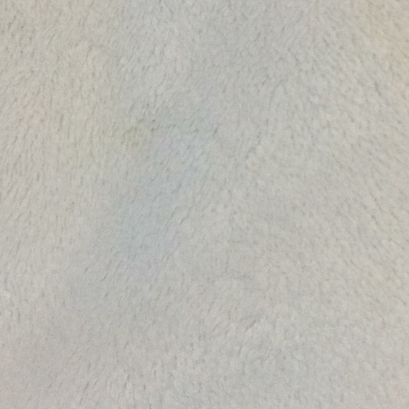 Carter’s snowsuit - Picture 5 of 5